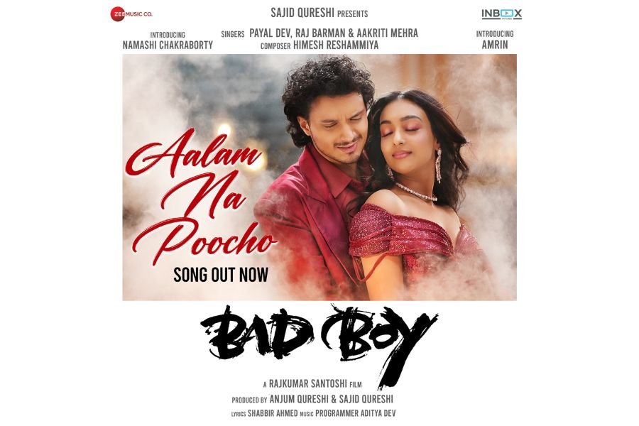 In a first of sorts, blockbuster hit song “Tera Hua” from the movie BadBoy, to be showcased at the Zee Cine Awards, Read the details