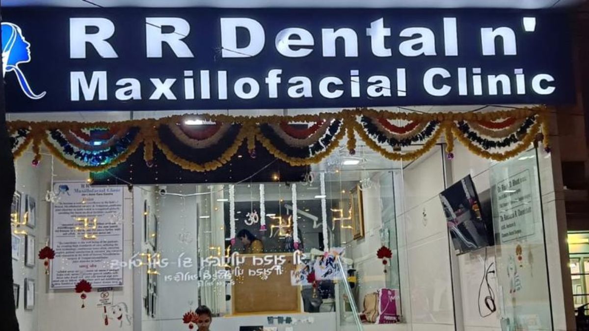 RR Dental Clinic Offers Comprehensive TMJ Treatment in Surat