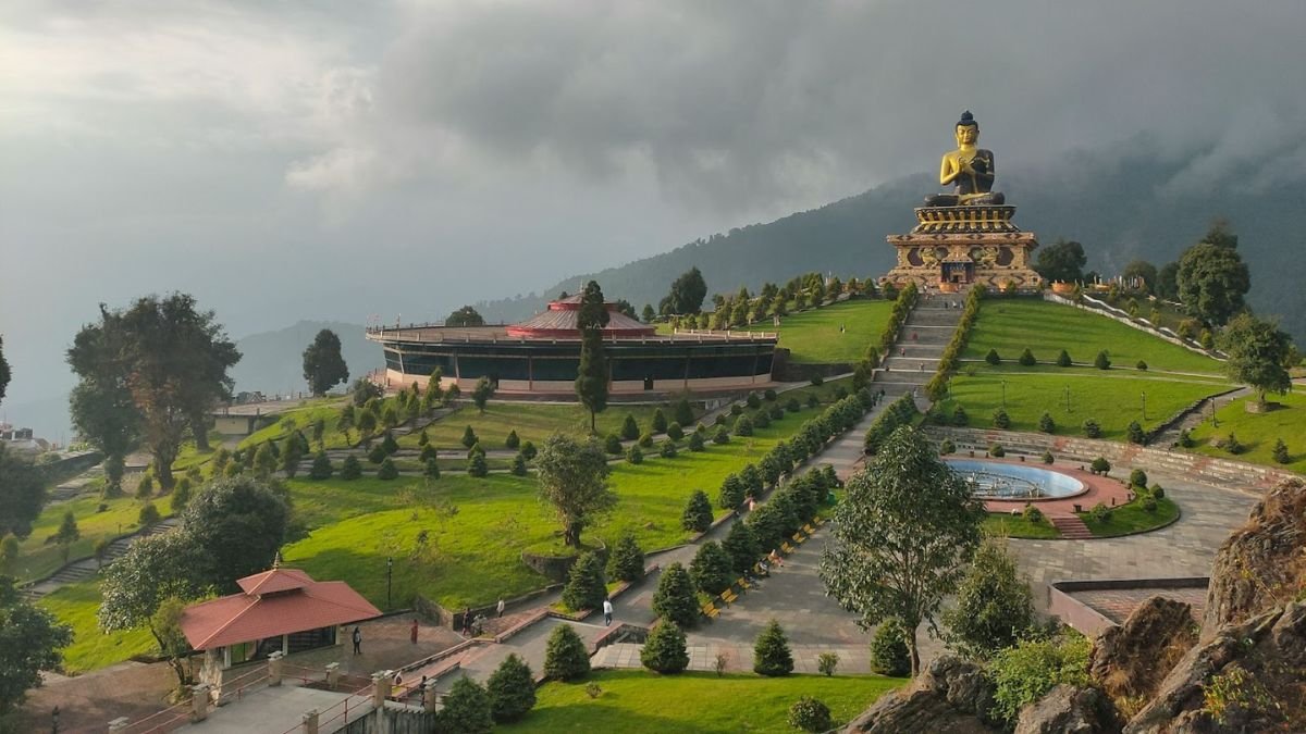 Discover Sikkim with the Best Tour Packages from Sikkim Tourism