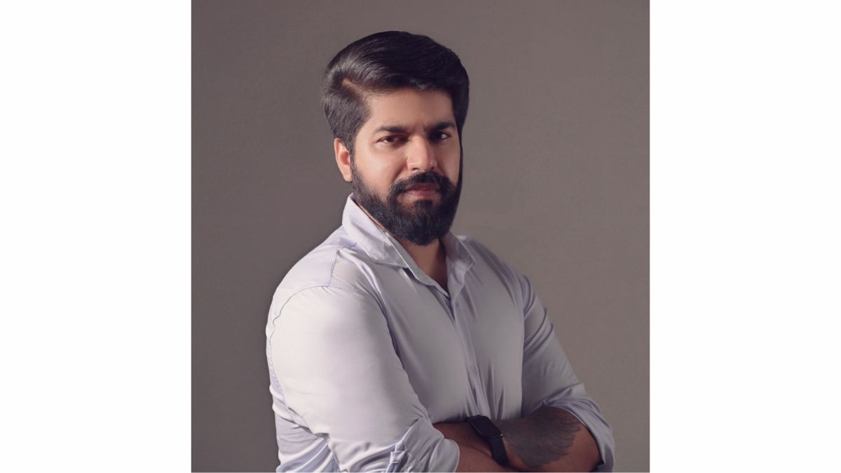 Paras Grover, Founder of Unified Mentor, Awarded “Outstanding Leader of the Year” for Excellence in EdTech on MSME Day 2025