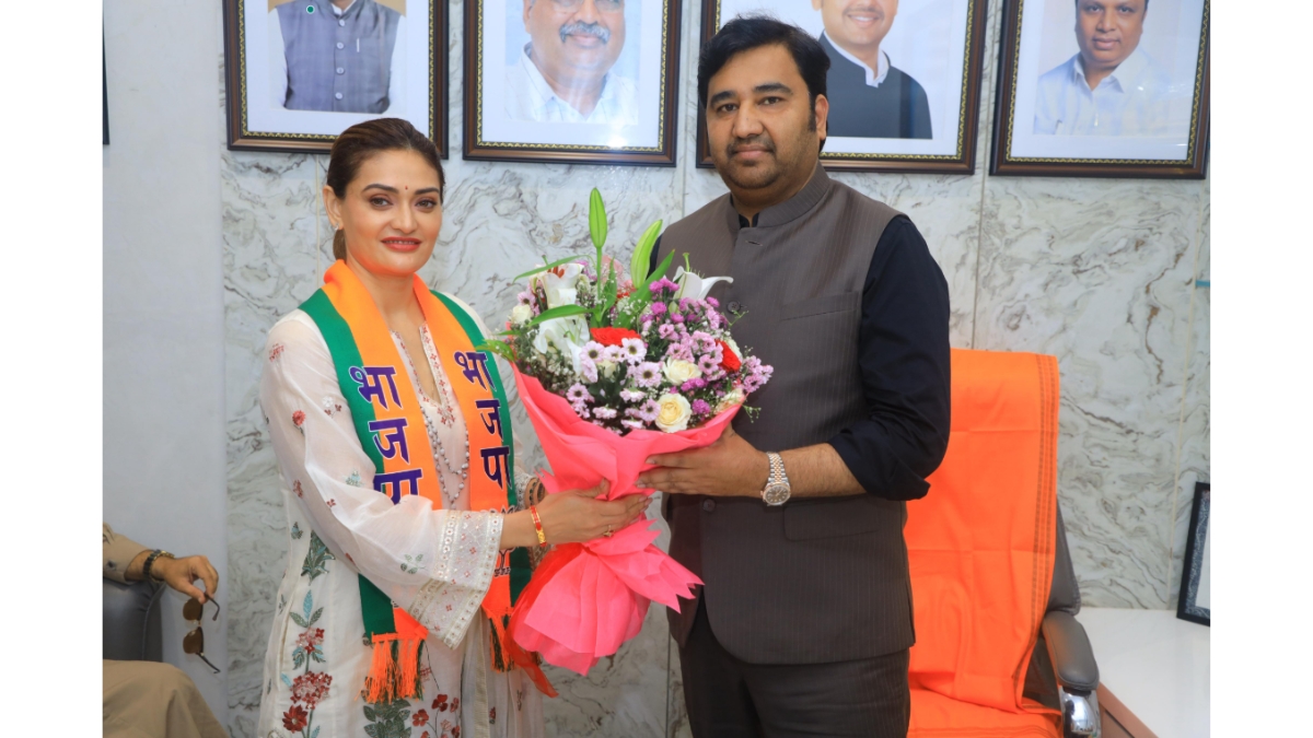 Eesha Agrawal Appointed Vice President of BJP Transport Cell Maharashtra Haji Arafat Shaikh Welcomes the Appointment
